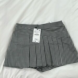 Zara skort. Never worn with tags